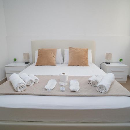 Bed and Breakfast Whitehouse Lecce Exterior foto